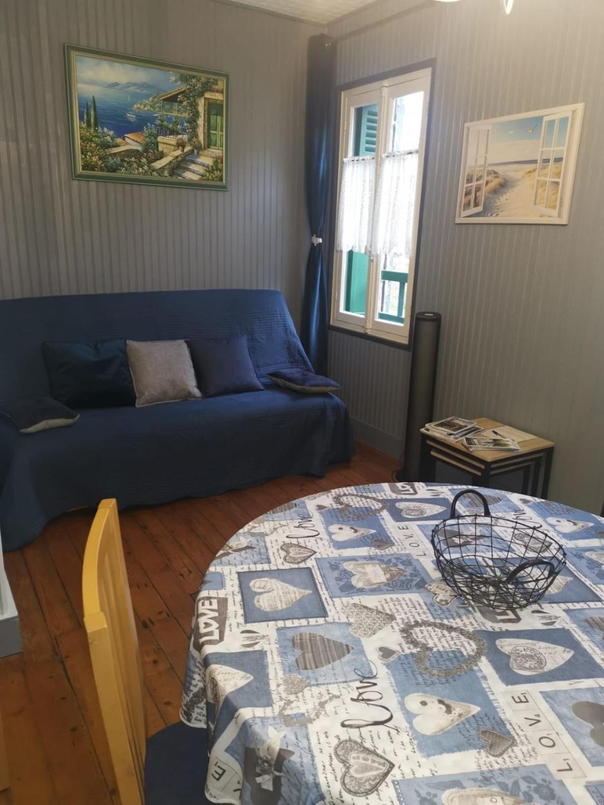 Appartement Avec Balcon Au 1Er Etage Vue Laterale Mer A 50 Metres De La Plage A Mers Les Bains. ภายนอก รูปภาพ